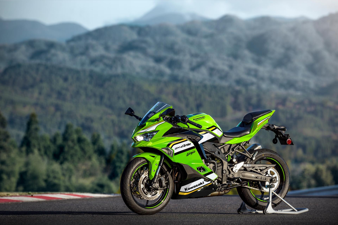 Kawasaki zx 4r discount