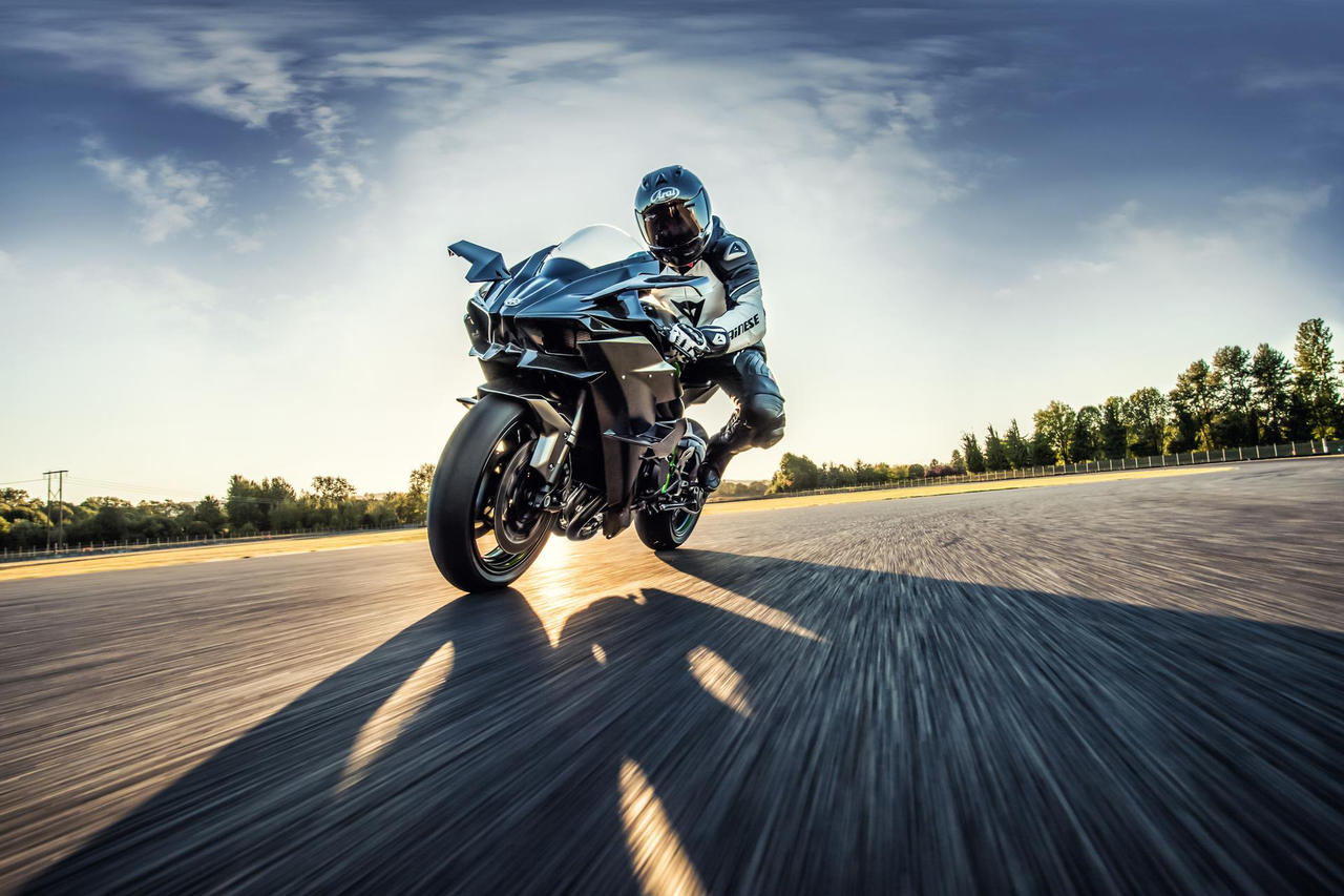 Kawasaki ninja h2r sale
