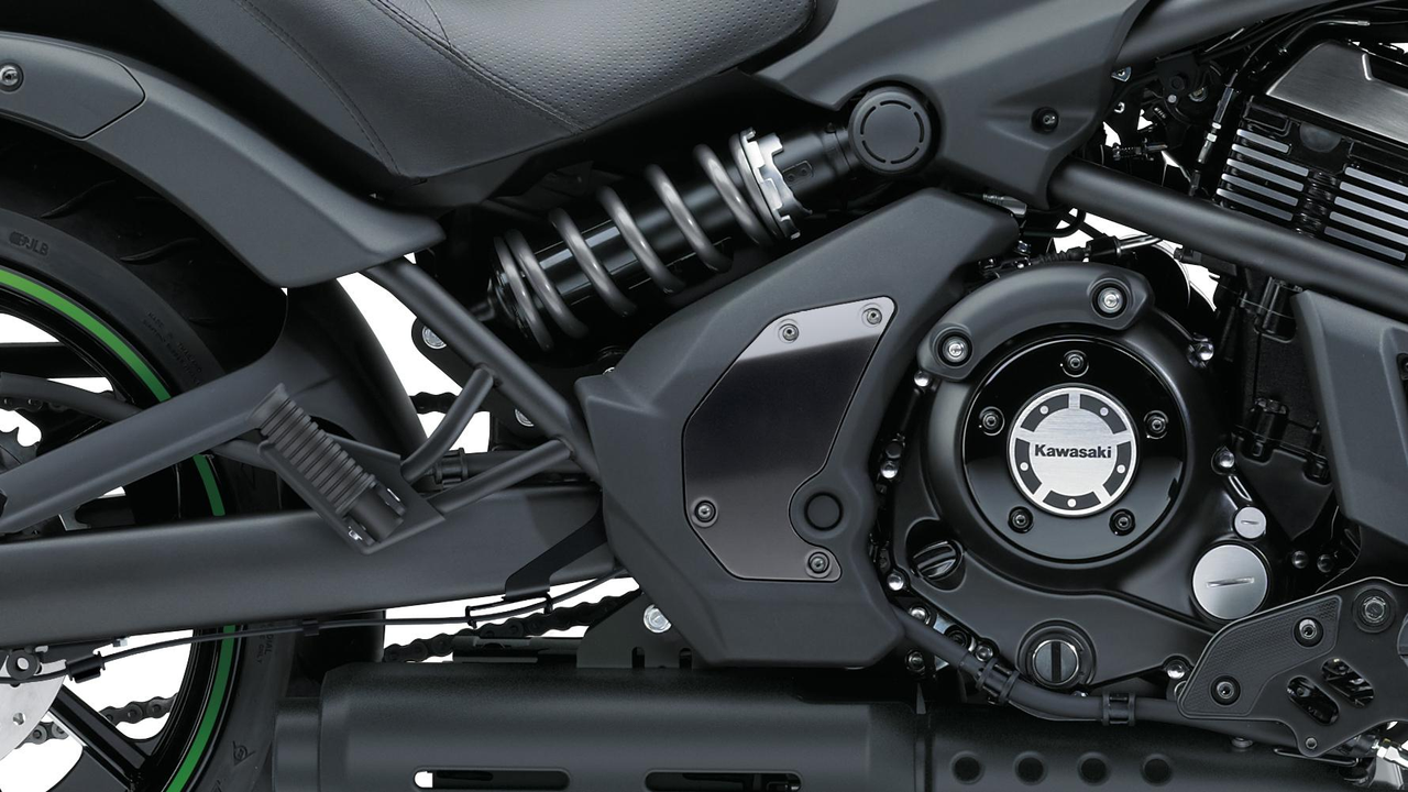 Slim backbone-style rear frame