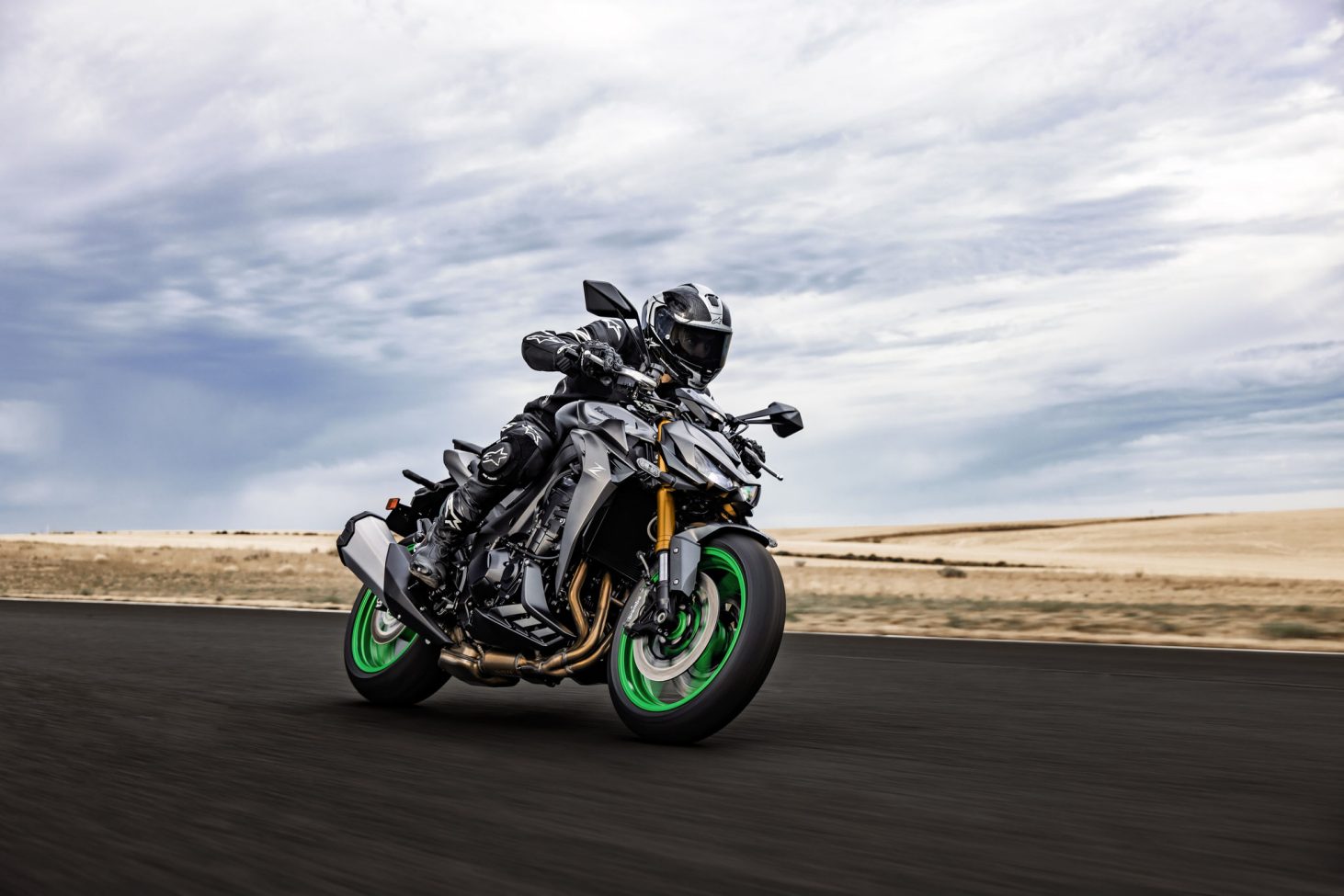 KAWASAKI 21001-1104 ゼネレ−タ Z1100 Kawasaki 0 Devitt Insurance